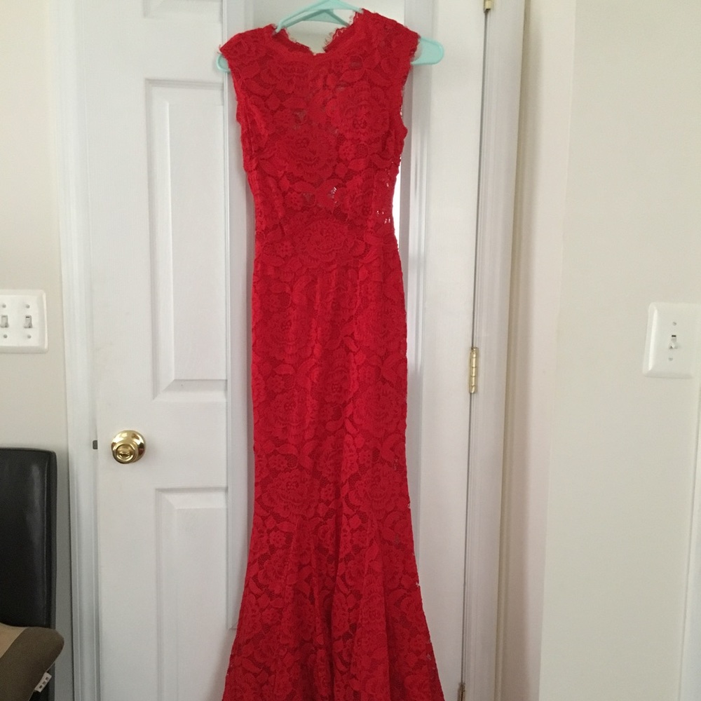 RED MERMAID LACE PROM/FORMAL DRESS